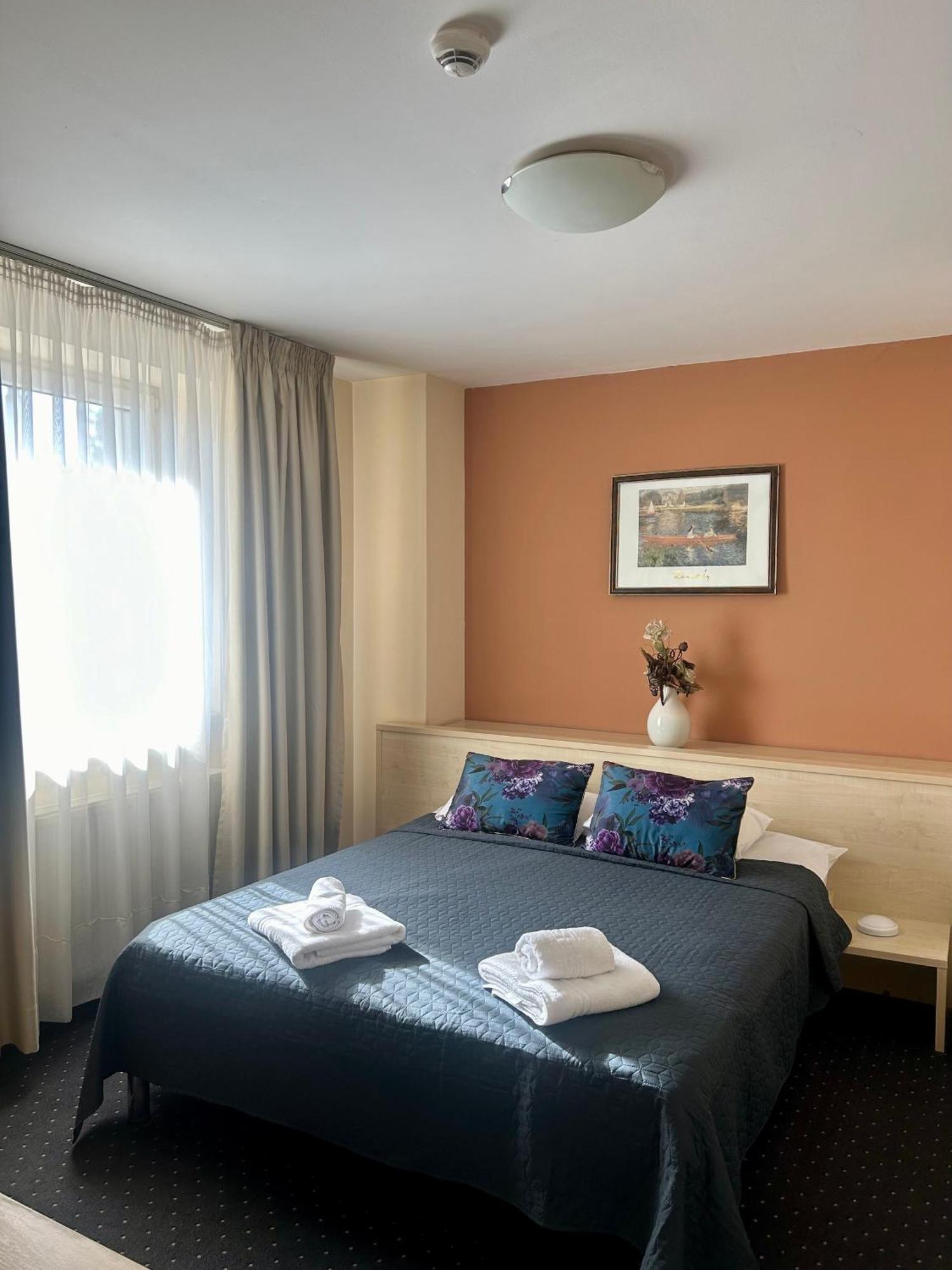 Hotel Pacific 蒂米什瓦拉 外观 照片